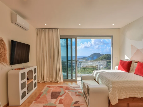 Luxury Oceanfront Villa in Indigo Bay, St. Maarten - Your Dream Getaway